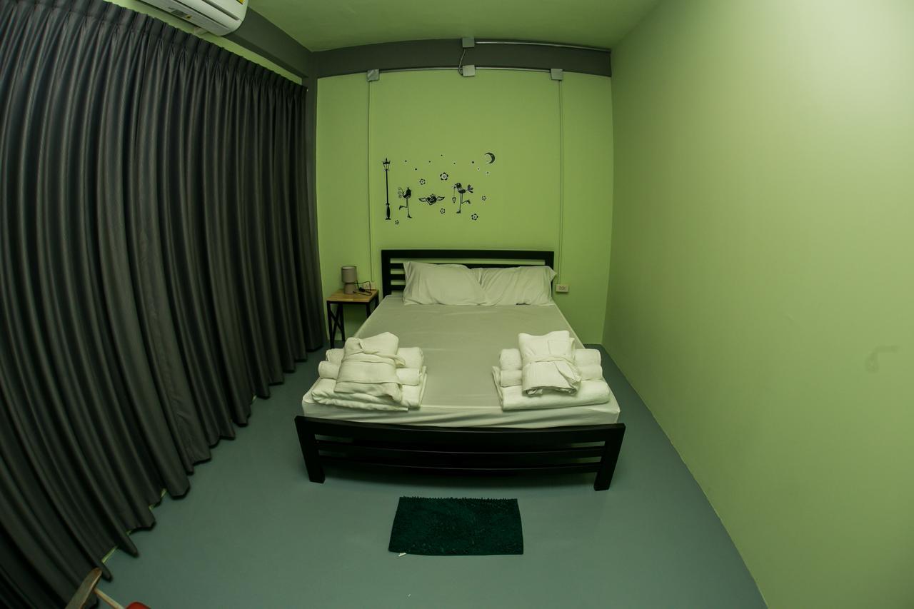 Samsen 8 Hostel Bangkok Extérieur photo