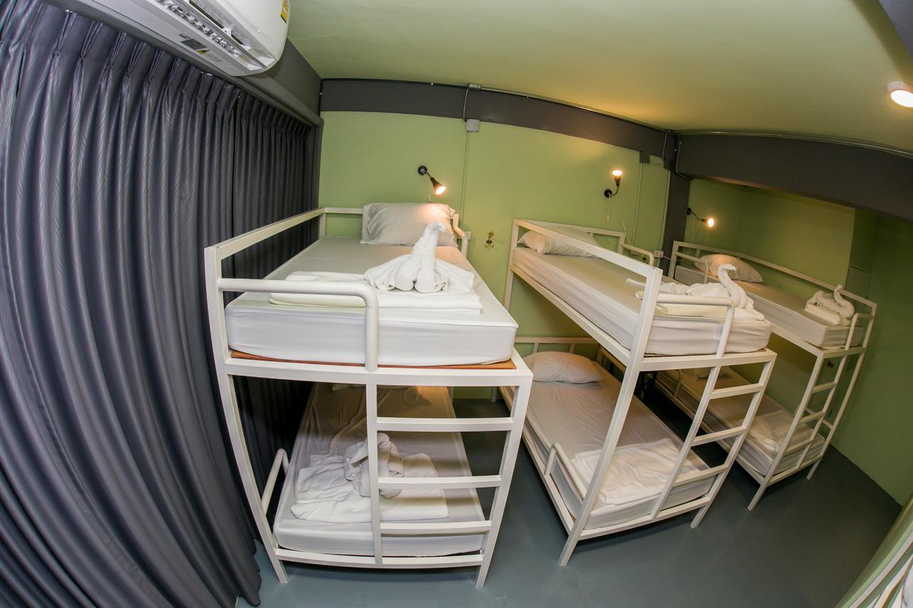 Samsen 8 Hostel Bangkok Extérieur photo