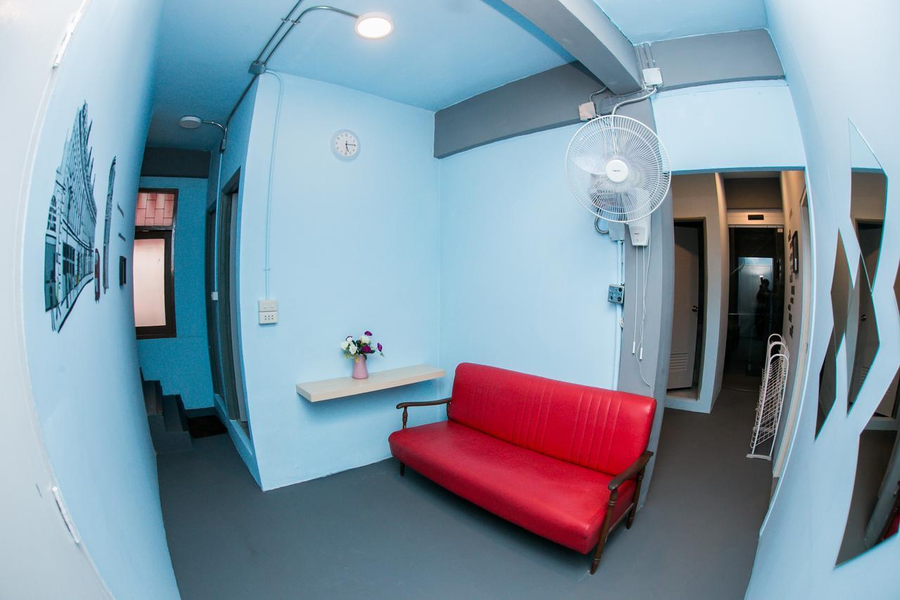Samsen 8 Hostel Bangkok Extérieur photo